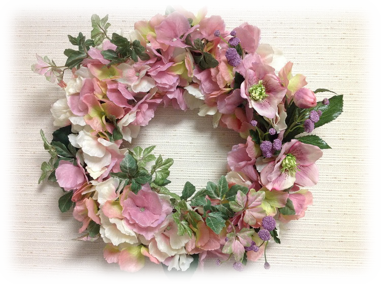 ピンクの花を使ったアーティフィシャル